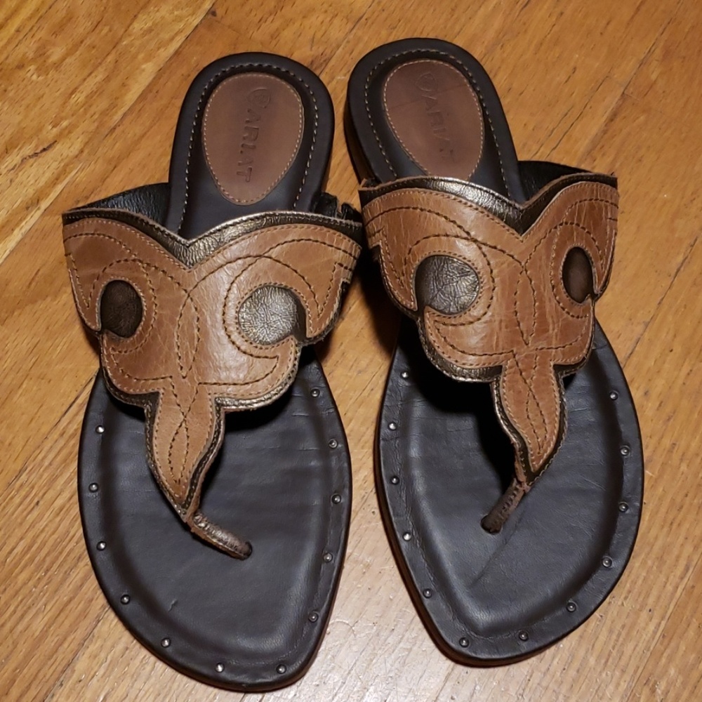 Ariat sandals sz 8